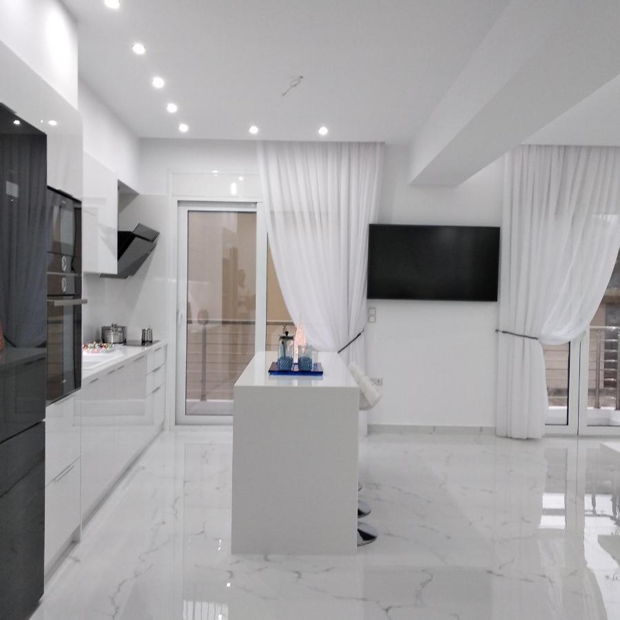 Despina's Lux Downtown Daire *